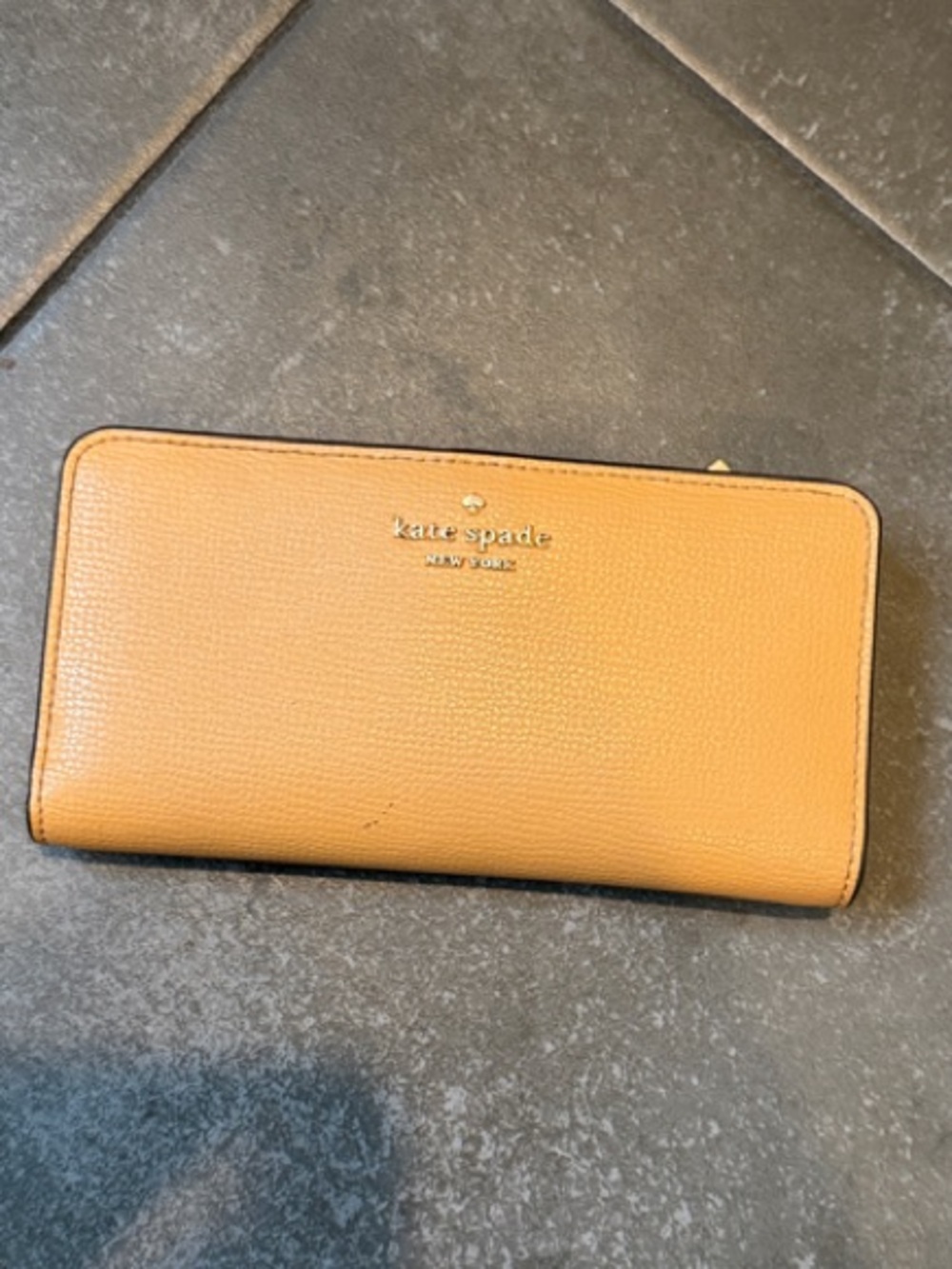 kate spade camel tan pebbled leather zip wallet